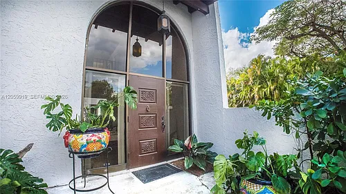 9280 Biscayne Blvd #E Photo 1