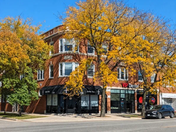 5124 W Irving Park Rd #3, Chicago, IL 60641