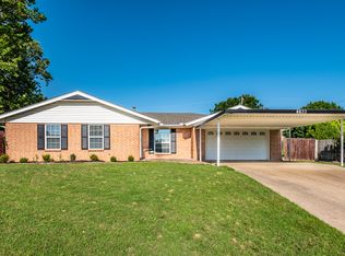 4633 S Fenway Ct, Bartlesville, OK 74006