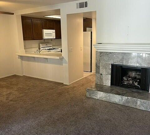 2nd image of 1119 Via Montoya #20