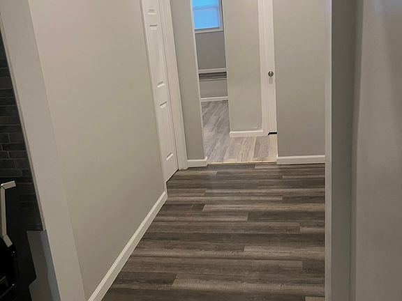4th image of 169 Hall Ave Floor 1
