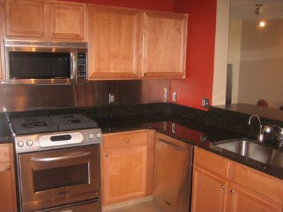 7111 Woodmont Ave APT 604, Bethesda, MD, 20815