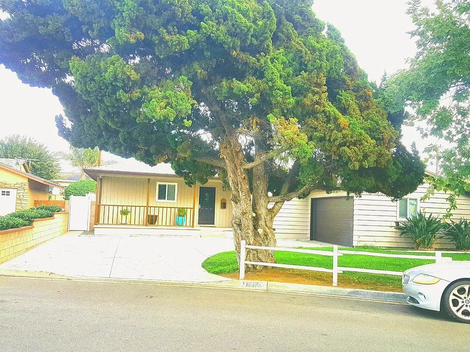 11882 Morgan Ln