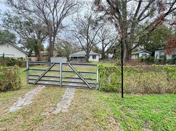 3007 N 73rd St #14, Tampa, FL 33619