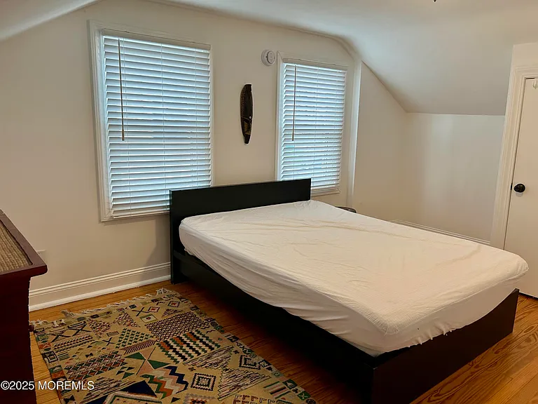 303 Evergreen Ave — Photo 23