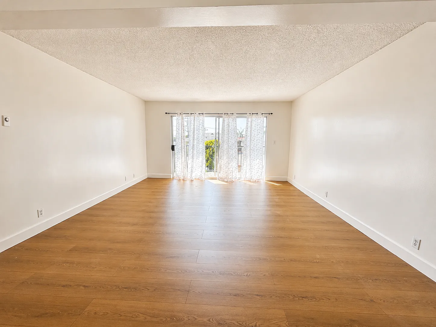 1231 26th Street — Photo 1
