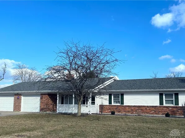 500 Cherry Ln, Fletcher, OH 45326