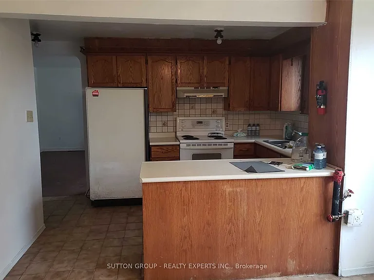 312239 Grey St N #8 — Photo 9