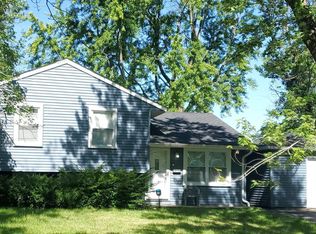 22122 Brookwood Dr, Sauk Village, IL 60411