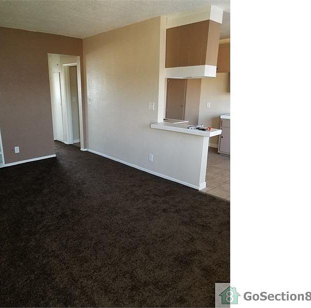 1st image of 12633 S Figueroa St #12