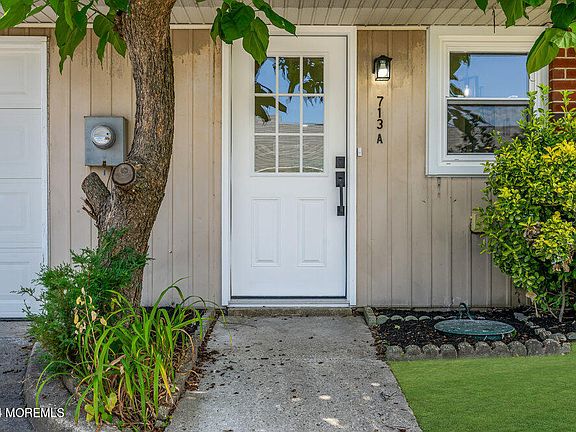 4th image of 713A Dorchester Drive