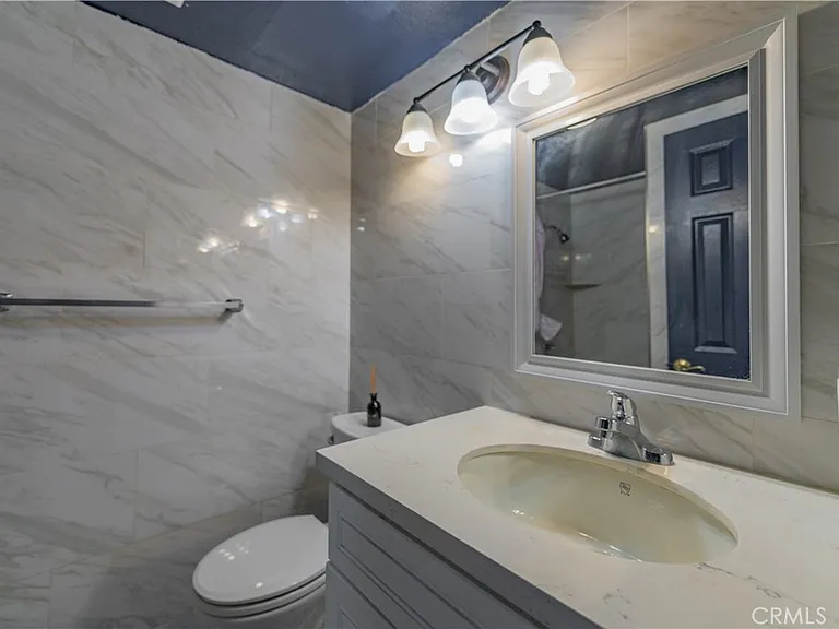 80 Stanford Ct #40 — Photo 18