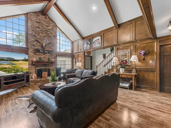 5210 Green Springs Dr, Houston, TX 77066