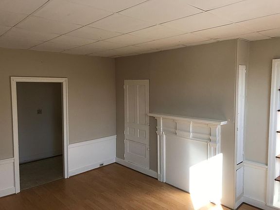 2nd image of 1 1east Market St #1