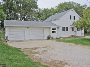 1908 Hazel Ave, Earling, IA 51530