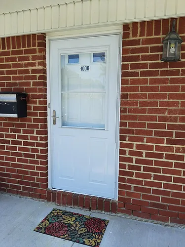 1008 Silver Ct Photo 1