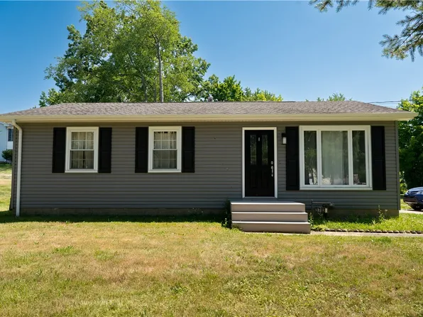 3703 Cumberland Rd, Erie, PA 16510
