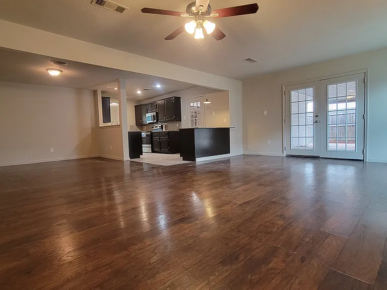 5613 Ammons St — Photo 7