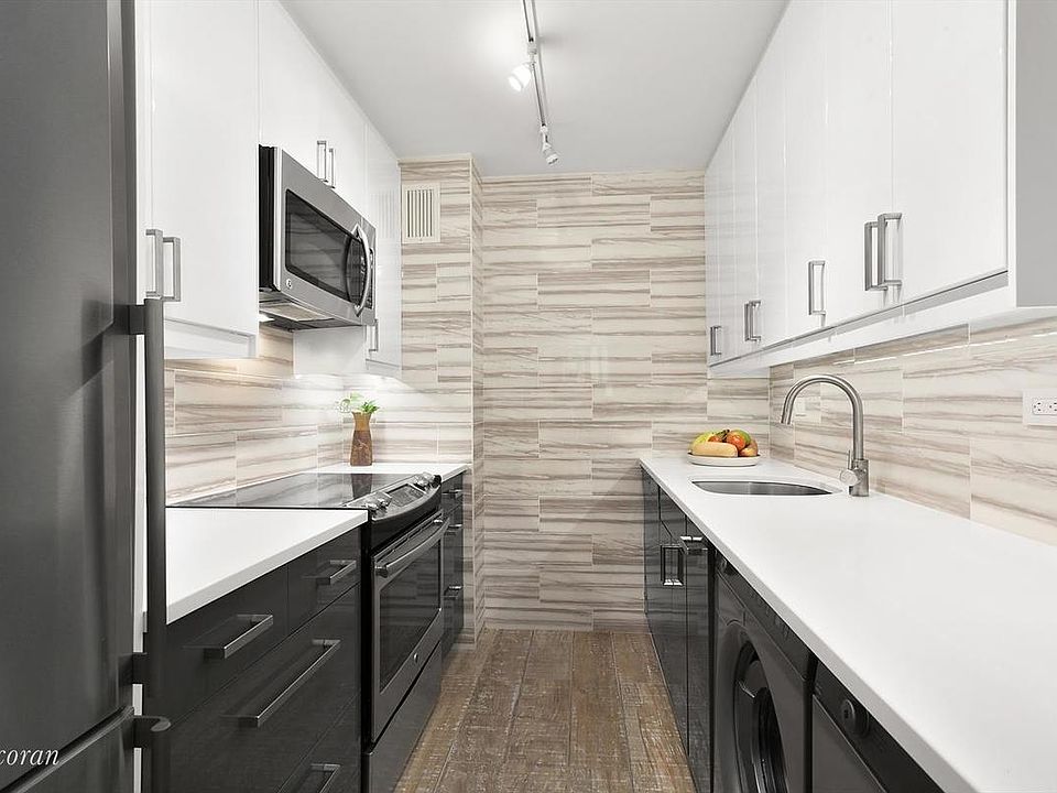 1st image of 148 Bank St APT 1B