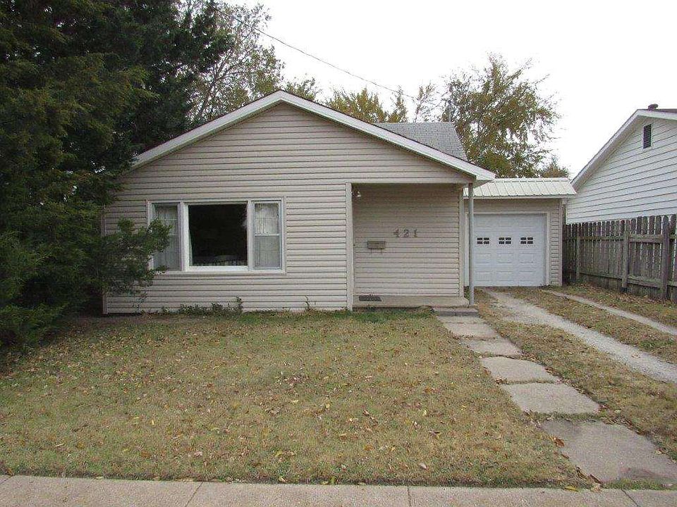 1st image of 421 E Crawford St