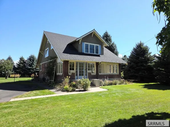 2015 Saint Clair Rd, Idaho Falls, ID 83404