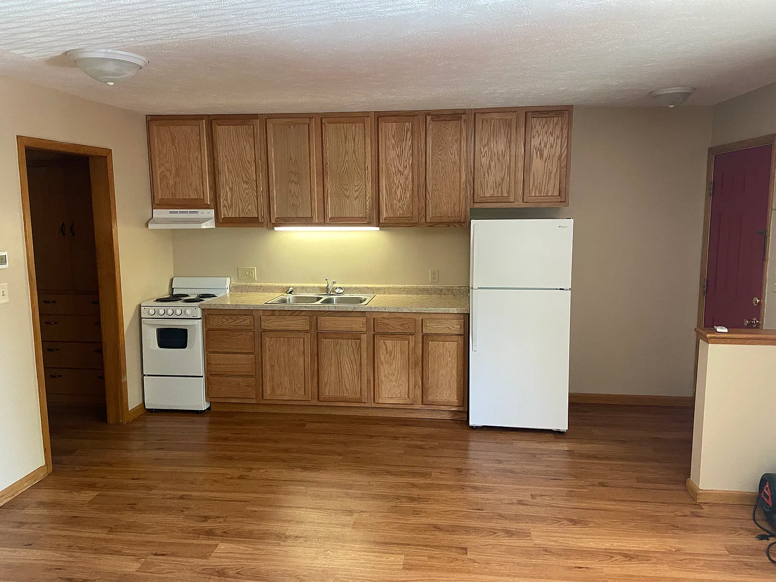 1 bed, 500 sqft, $750 — Photo 4
