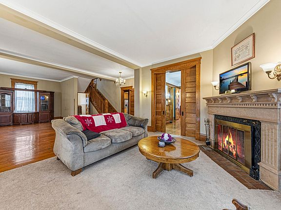2nd image of 504 7th St NW