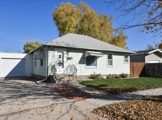 318 E 22nd St, Kearney, NE 68847