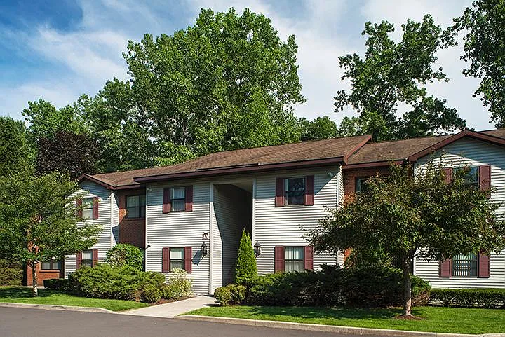 1 Winding Brook Dr — Photo 1