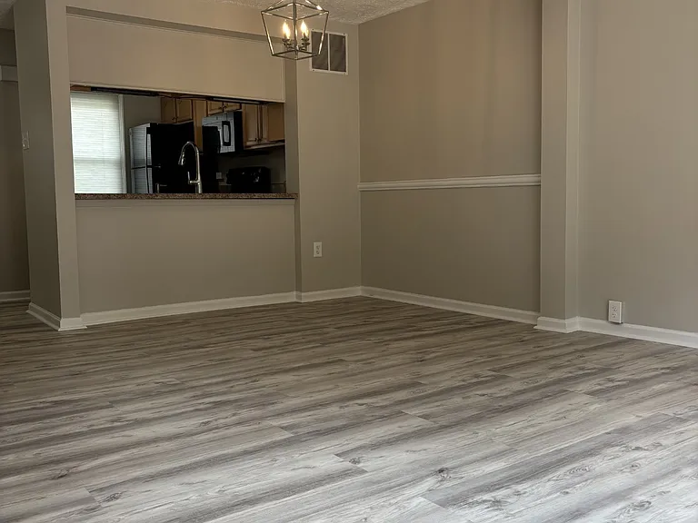 Living Room/Dining Room