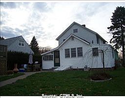 2nd image of 73 Middlesex Avenue Ext