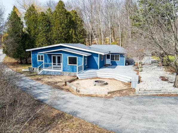 777 Pilgrim Hwy, Frankfort, MI 49635