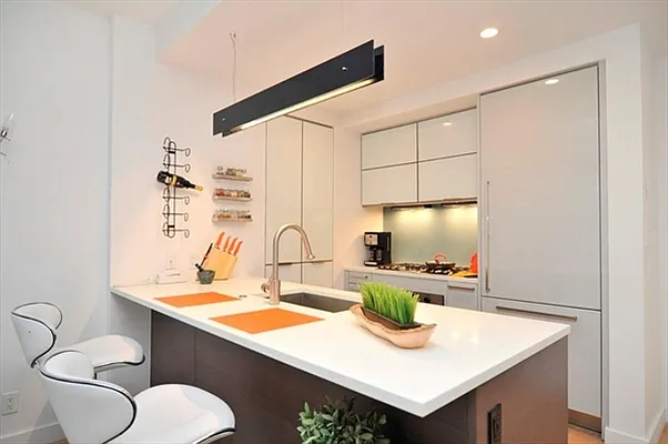 Sold by Citi Habitats | media 2