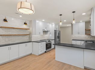 124 Mount Carmel Rd, Asheville, NC 28806