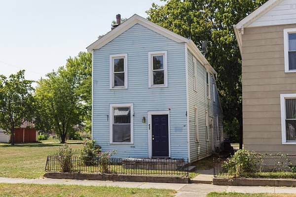 2nd image of 435 N 9th St