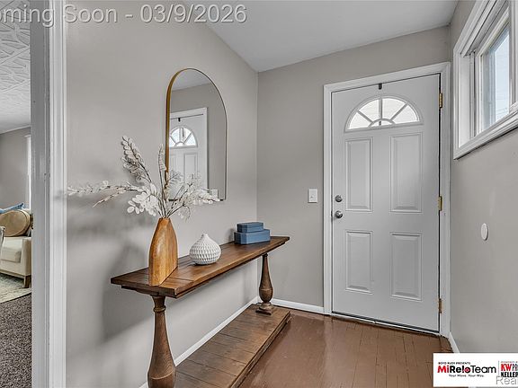 3rd image of 329 Wabash St