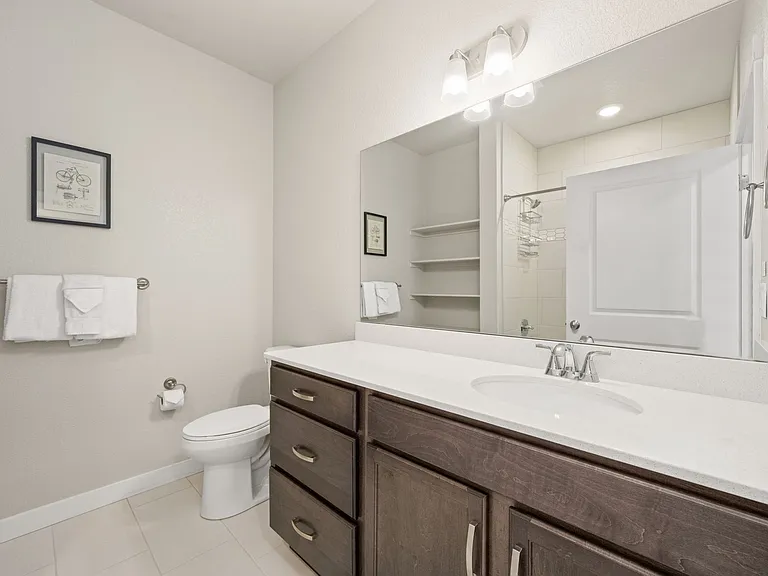 926 Schlagel St #2 — Photo 5