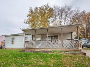 304 Avalon Ln, Chesterfield, IN 46017