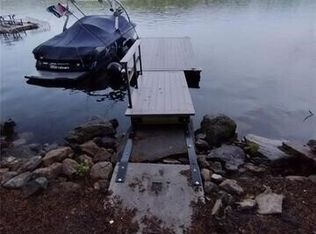 711 W Wakefield Blvd, Winsted, CT 06098