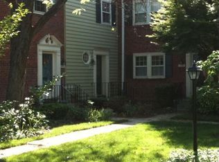 6702 Hillandale Rd #24, Chevy Chase, MD 20815