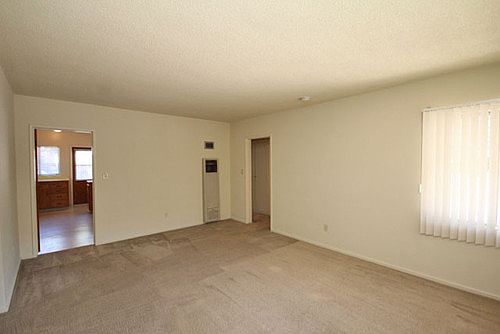 4th image of 520 S Santa Anita Ave APT C