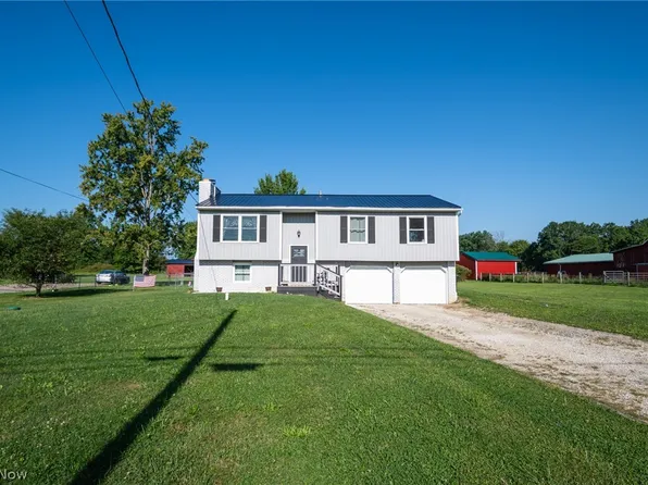 6175 Thompson Clark Rd, Bristolville, OH 44402