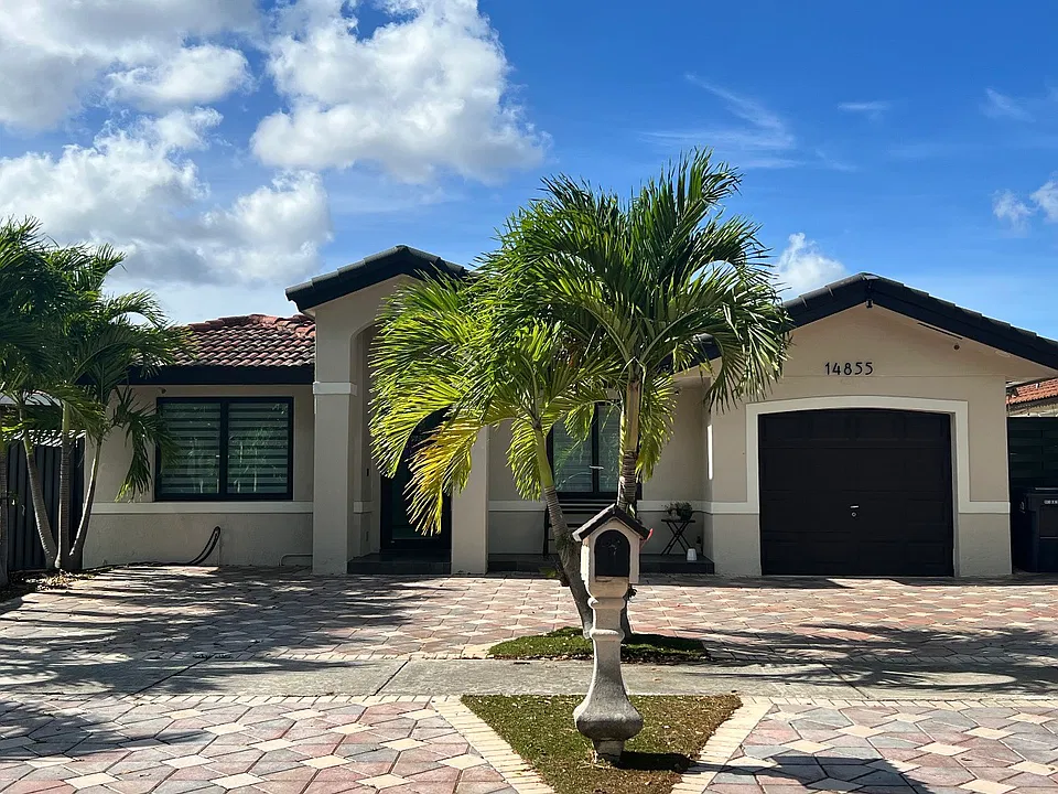 14855 SW 36th Ter