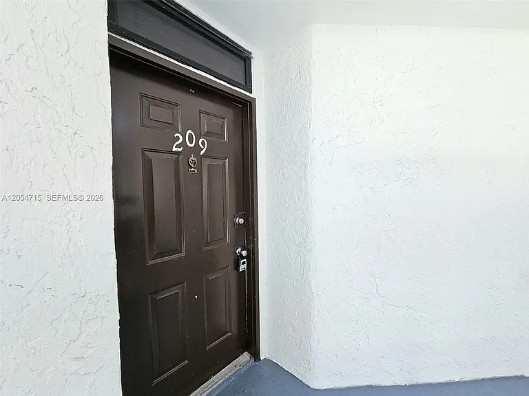 210 Lake Pointe Dr #209 — Photo 11