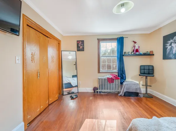 63-24 Alderton Street image 17 of 25