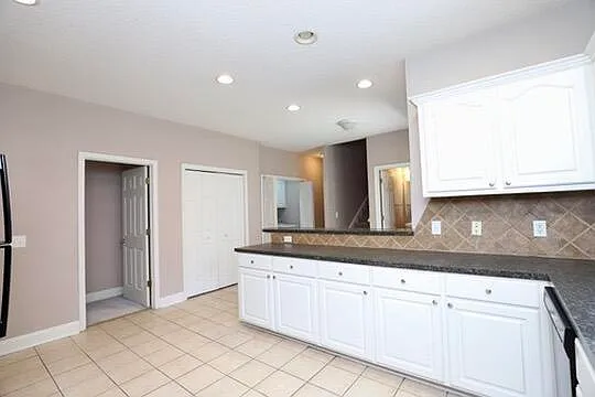 3192 Mayflower Ln — Photo 40
