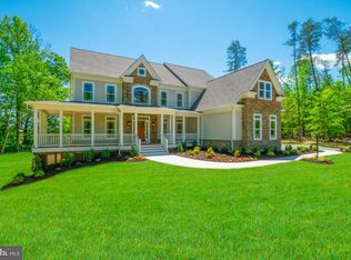 5902 Copper Mill Dr, Fredericksburg, VA 22407