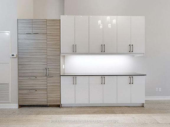 5th image of 88 Scott St Unit 307