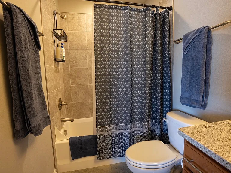 4087 Chiniak Bay Dr — Photo 13