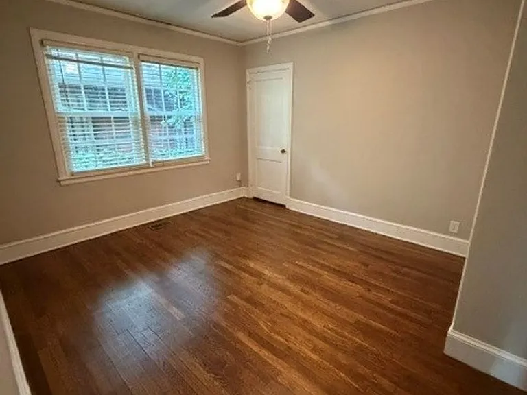 516 Grandin Rd #2 — Photo 4